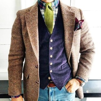 Green-Yellow Tie Outfits For Men: 
