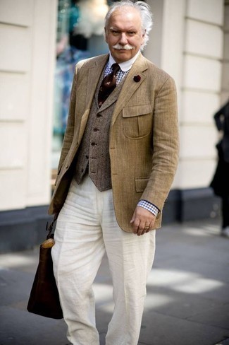 Brown Herringbone Wool Waistcoat Outfits: 