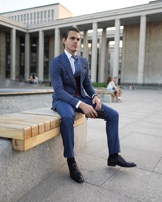 Charcoal Print Pocket Square Outfits: 