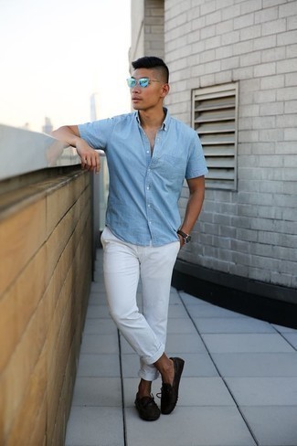 Light Blue Short Sleeve Shirt Outfits For Men: 