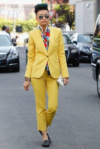 Yellow Suit Outfits For Women: 