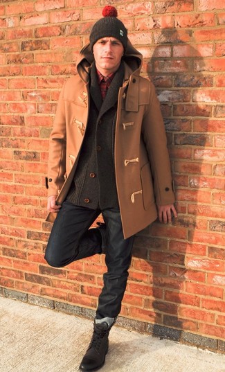 Tobacco Beanie Outfits For Men: This city casual pairing of a camel duffle coat and a tobacco beanie can only be described as ridiculously stylish. Ramp up the appeal of this outfit by finishing with a pair of dark brown leather casual boots.