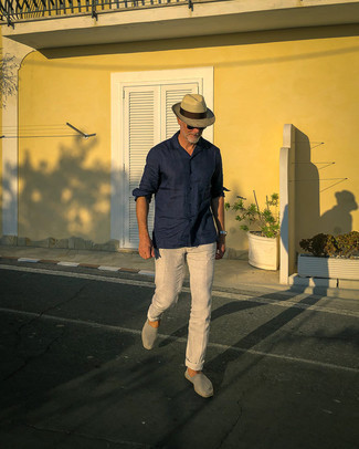 Beige Straw Hat Outfits For Men After 50: 