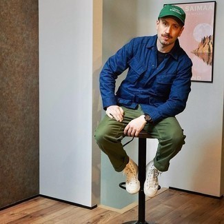 Dark Green Baseball Cap Outfits For Men: If you enjoy relaxed dressing, opt for a navy field jacket and a dark green baseball cap. White canvas high top sneakers will breathe a sense of class into an otherwise all-too-common ensemble.