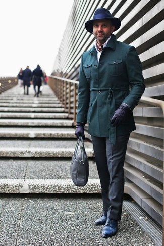 Dark Green Field Jacket Outfits: Pairing a dark green field jacket and charcoal dress pants is a surefire way to breathe manly sophistication into your daily repertoire. A pair of navy leather derby shoes is a nice option to finish off your outfit.