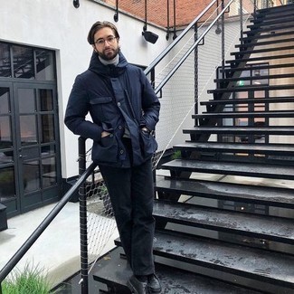 Navy Field Jacket Outfits: Go for a pared down but at the same time cool and casual option by opting for a navy field jacket and black jeans. Complete this ensemble with black leather desert boots and you're all set looking killer.