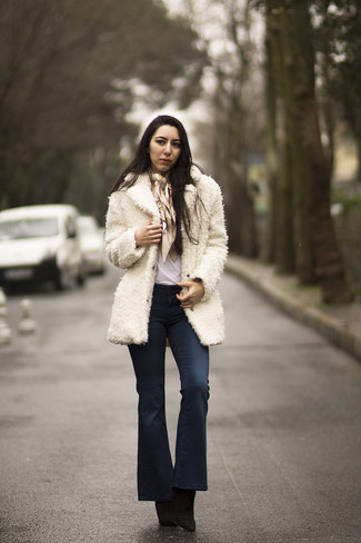 Women's Black Suede Ankle Boots, Navy Flare Jeans, White Long Sleeve T-shirt, Beige Fluffy Coat