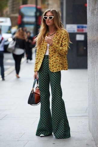 Dark Green Floral Flare Pants Outfits: 