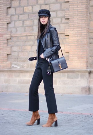 Black Flare Pants Outfits: 
