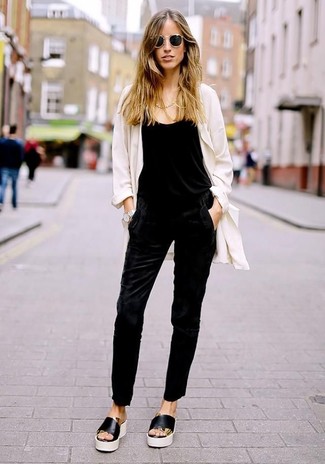 Black Jumpsuit with Black Leather Flat Sandals Outfits: 