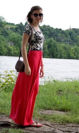 Red and White Maxi Skirt with Flat Sandals Outfits: 