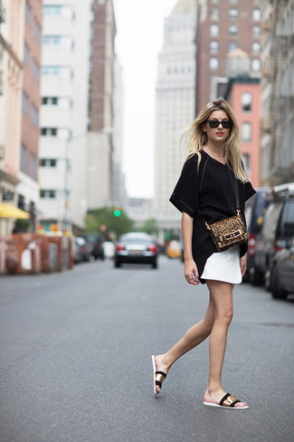 White Mini Skirt Outfits: 