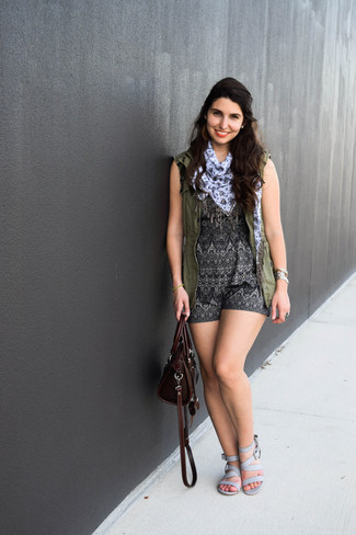 Dark Green Vest Outfits For Women: 