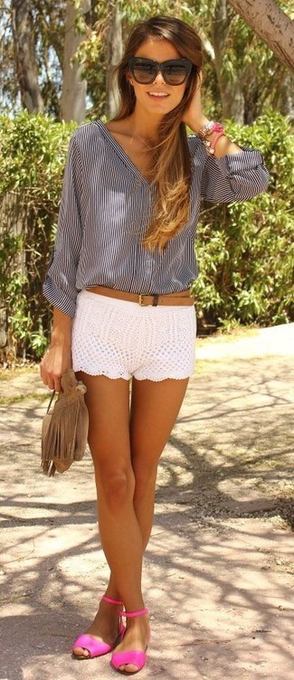 White Crochet Shorts Outfits For Women: 