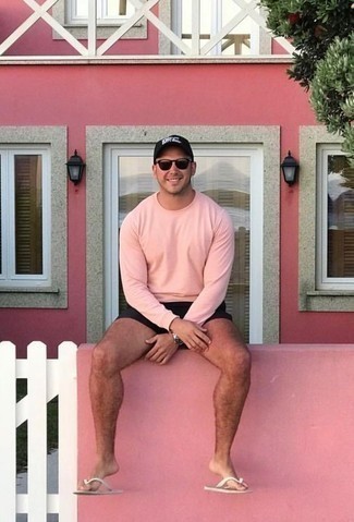 Hot Pink Sweatshirt Outfits For Men: 