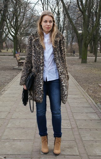 Tan Suede Ankle Boots Outfits: Go for a casual outfit in a brown leopard fur coat and navy jeans. Complete this ensemble with tan suede ankle boots and the whole ensemble will come together wonderfully.