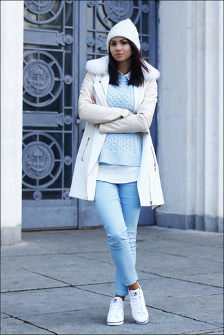 Women's White Fur Collar Coat, Light Blue Cable Sweater, White Dress Shirt, Light Blue Skinny Jeans