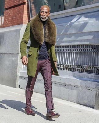 Burgundy Vertical Striped Dress Pants Outfits For Men: Pair an olive fur collar coat with burgundy vertical striped dress pants to look like a true fashion connoisseur. A pair of burgundy leather oxford shoes is a smart option to complement this outfit.