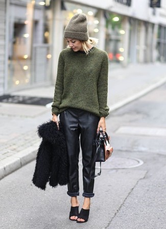 Try teaming a black fur jacket with black leather pajama pants to achieve new heights in outfit coordination. If you want to effortlesslly dial up this outfit with a pair of shoes, why not finish with a pair of black suede mules?