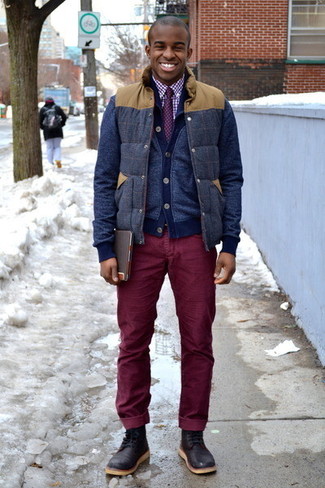 Red Jeans with Brown Leather Boots Outfits For Men (4 ideas