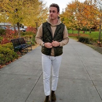 White Chinos Outfits: This casual pairing of a dark green quilted gilet and white chinos is super easy to put together without a second thought, helping you look amazing and ready for anything without spending a ton of time searching through your wardrobe. Dark brown suede chelsea boots will take your getup in a classier direction.