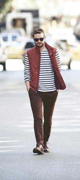 Brown Chinos with White and Black Horizontal Striped Long Sleeve T-Shirt Outfits: Go for a white and black horizontal striped long sleeve t-shirt and brown chinos to demonstrate your styling credentials. A pair of dark brown leather casual boots will bring a more sophisticated twist to your getup.