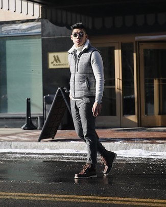 White Wool Turtleneck Outfits For Men: This laid-back combination of a white wool turtleneck and charcoal chinos is a winning option when you need to look sharp in a flash. For something more on the smart side to complete this ensemble, complement this outfit with a pair of dark brown leather casual boots.