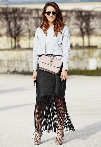 Black Leather Maxi Skirt Outfits: 