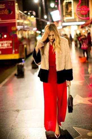 Red Slit Maxi Dress Outfits: 