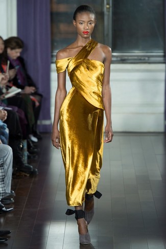 Women's Gold Velvet Sheath Dress, Grey Suede Pumps