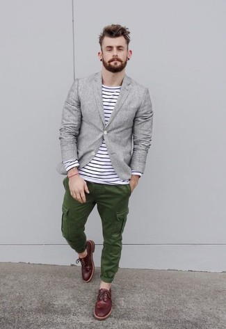 Charcoal Linen Blazer Outfits For Men: 