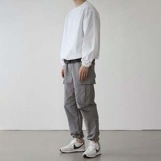 Grey Cargo Pants Outfits: 