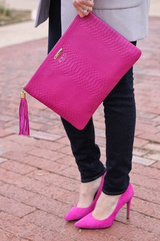 Hot Pink Pumps Outfits: For a casual and cool outfit, reach for a grey coat and black skinny jeans — these two items fit really well together. If you're wondering how to finish, a pair of hot pink pumps is a tested option.