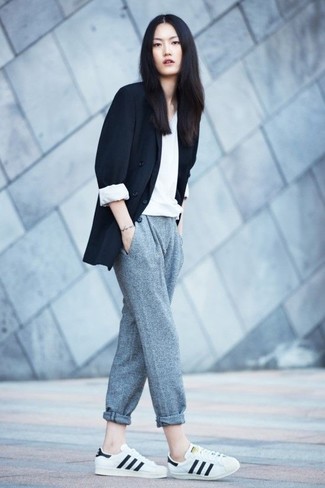 Charcoal Wool Dress Pants Outfits For Women: 
