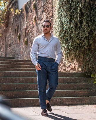 Navy Linen Chinos Outfits: Go for a grey long sleeve shirt and navy linen chinos for relaxed dressing with a contemporary spin. Add a pair of dark brown suede tassel loafers to the mix to make the look a bit more elegant.