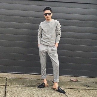 Grey Long Sleeve T-Shirt Outfits For Men: Pairing a grey long sleeve t-shirt with grey chinos is a wonderful pick for a casual and cool look. Black leather loafers will bring a sense of class to an otherwise mostly casual outfit.
