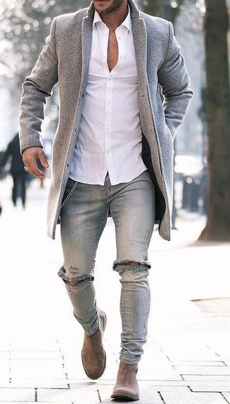 Grey Overcoat Outfits: For a casual look, try teaming a grey overcoat with grey ripped skinny jeans — these pieces go really well together. If you want to feel a bit more sophisticated now, add a pair of tan suede chelsea boots to your look.