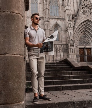 Grey Polo Outfits For Men: Want to infuse your wardrobe with some effortless dapperness? Consider pairing a grey polo with beige chinos. As for footwear, add charcoal suede boat shoes to the mix.