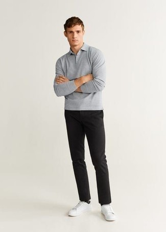 Grey Polo Neck Sweater Outfits For Men: So as you can see, looking effortlessly classic doesn't require that much effort. Rock a grey polo neck sweater with black chinos and you'll look incredibly stylish. Want to tone it down when it comes to shoes? Introduce white leather low top sneakers to the mix for the day.