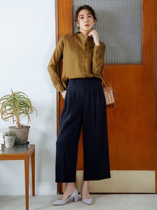 Women's Tan Straw Crossbody Bag, Grey Suede Pumps, Navy Wide Leg Pants, Olive Dress Shirt