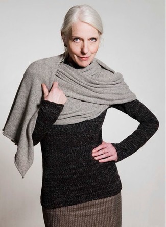 Shawl Outfits: If you use a more casual approach to fashion, why not rock a black wool turtleneck with a shawl?