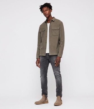 Grey Shirt Jacket Outfits For Men: Effortlessly blurring the line between sharp and relaxed, this combo of a grey shirt jacket and charcoal jeans will easily become one of your favorites. To add a bit of flair to this ensemble, add brown suede chelsea boots to your outfit.