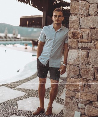 Charcoal Short Sleeve Shirt Outfits For Men: For a goofproof casual option, you can't go wrong with this combo of a charcoal short sleeve shirt and charcoal shorts. Up the appeal of your look by finishing with a pair of brown woven leather derby shoes.