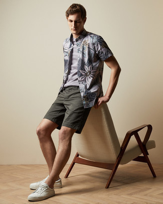 Dark Green Shorts Outfits For Men: This combo of a grey floral short sleeve shirt and dark green shorts is hard proof that a safe off-duty look can still look really interesting. On the shoe front, this outfit pairs well with white leather low top sneakers.