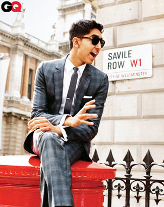 Grey Plaid Wool Suit Outfits: Try pairing a grey plaid wool suit with a white dress shirt for seriously dapper attire.