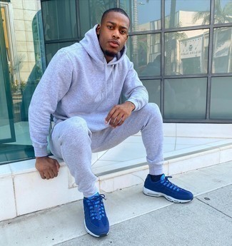 Grey Track Suit Outfits For Men: Want to infuse your wardrobe with some laid-back menswear style? Choose a grey track suit. A pair of navy and white athletic shoes immediately amps up the style factor of this ensemble.