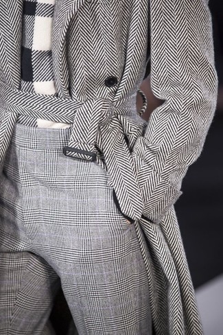 Grey Houndstooth Wool Dress Pants Outfits For Men: 
