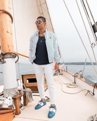 Blue Leather Low Top Sneakers Outfits For Men: If you're on the lookout for a relaxed yet dapper ensemble, consider teaming a white and navy harrington jacket with white chinos. Here's how to bring a more relaxed touch to this look: blue leather low top sneakers.