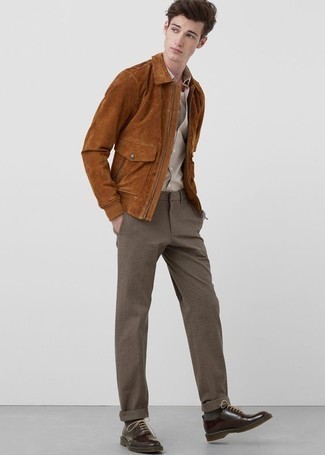 Tobacco Harrington Jacket Outfits: We're loving how this combination of a tobacco harrington jacket and brown dress pants immediately makes men look polished and sharp. To add a bit of flair to this ensemble, introduce a pair of dark brown leather oxford shoes to your outfit.