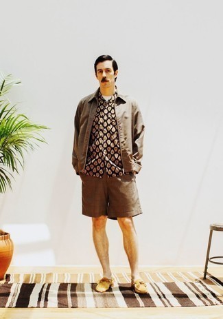 Shorts Outfits For Men: Make a brown harrington jacket and shorts your outfit choice to create an extra sharp and current casual outfit. Let your styling savvy truly shine by completing this ensemble with a pair of mustard suede loafers.